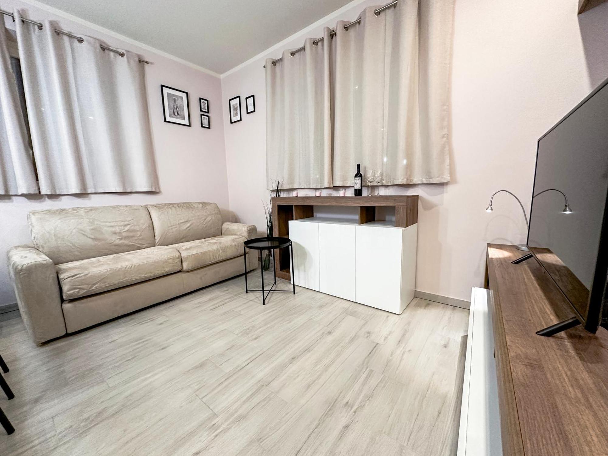 Appartement La Rosa Dei Venti Con Parcheggio E Ampio Giardino In Centro à Lucques Extérieur photo